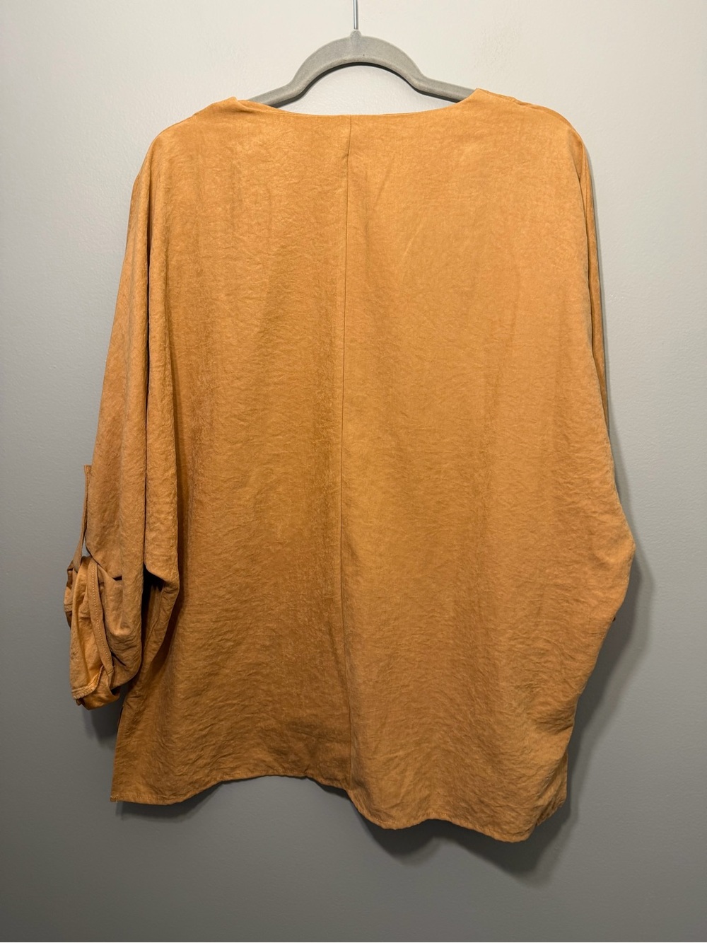 Lightweight Camel V-Neck Tunic‎ - Picture 4 of 6